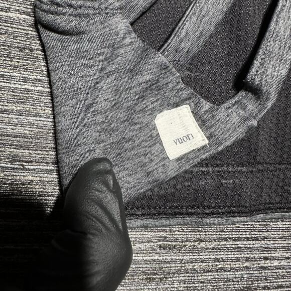 Vuori Sport Bra Women's XS Gray Athletic READ - Picture 3 of 6